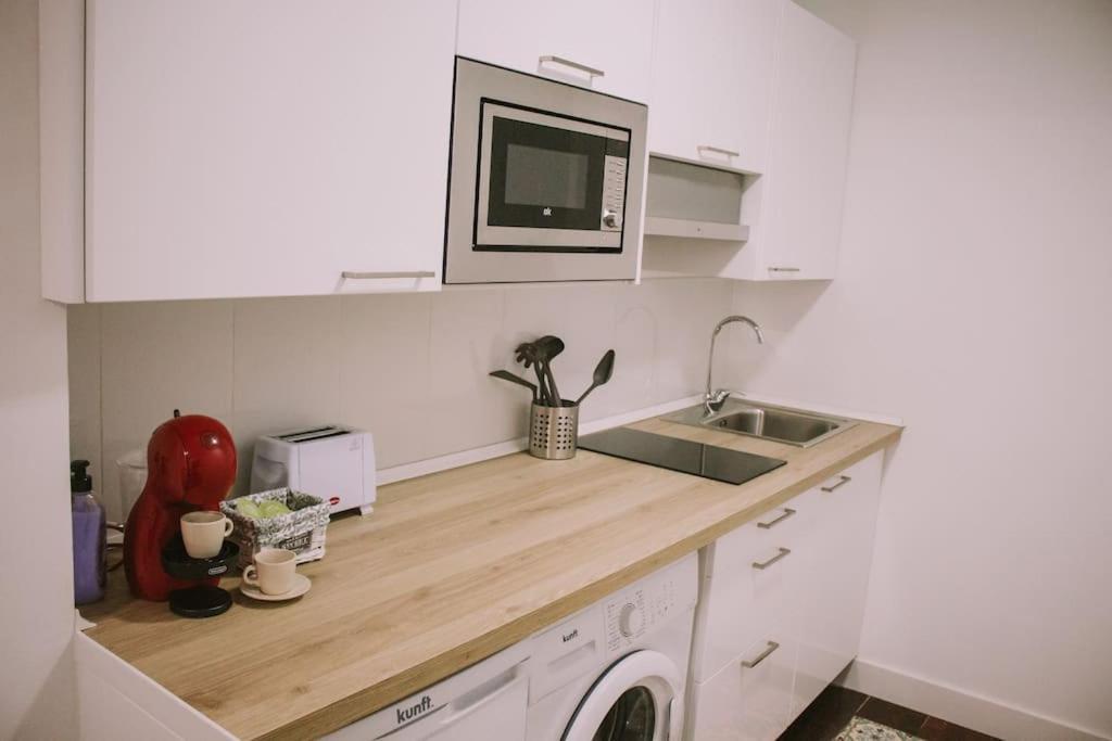 Precioso Apartamento Junto Al Casco Historico Малага Екстер'єр фото