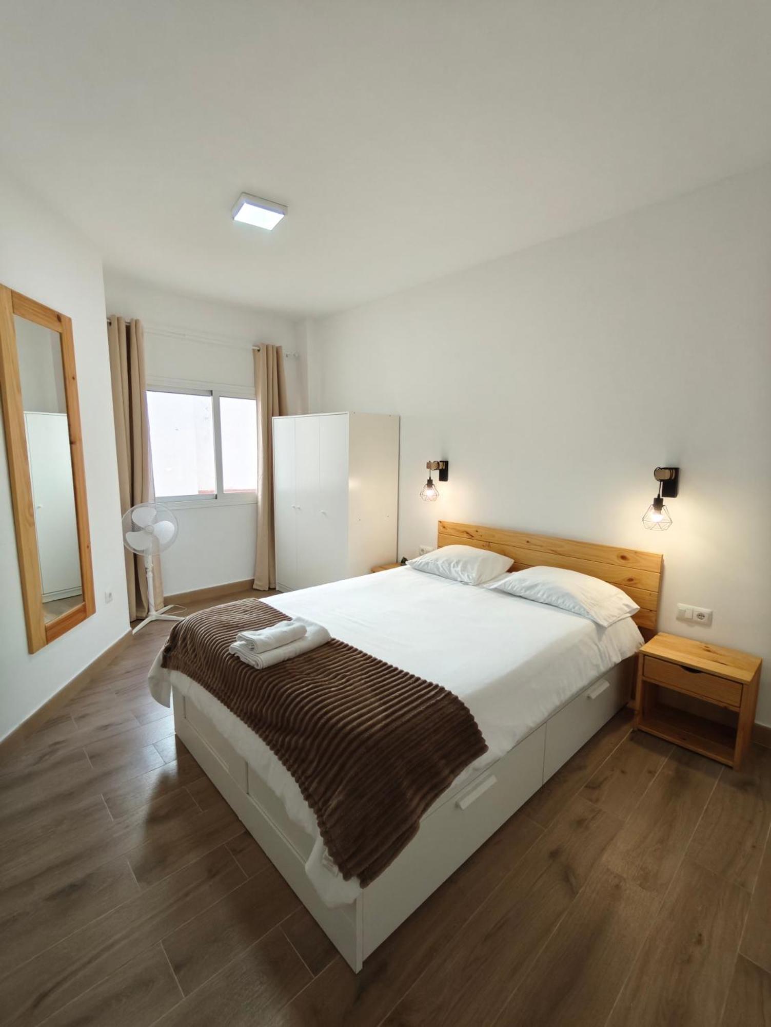 Precioso Apartamento Junto Al Casco Historico Малага Екстер'єр фото